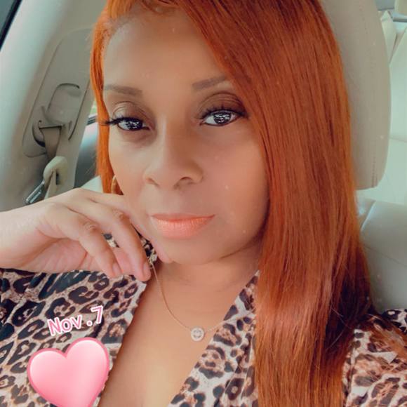 Poshmark profile picture for @bakers